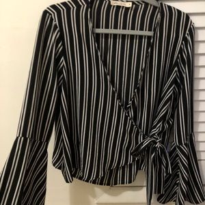 Black and white top from Chloe & Katie